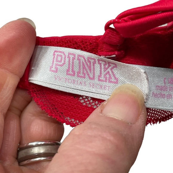 Victoria’s Secret PINK red valentine lace push up bra. Small. - Picture 8 of 8